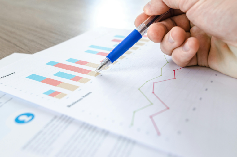Turning Numbers Into Narratives and How AI Can Translate Data Into Readable Insights